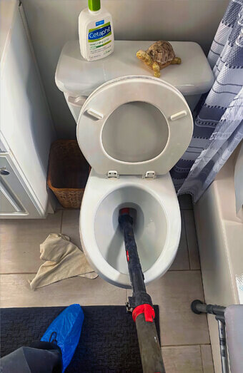 https://blockeddrainsstirling.com.au/uploads/2025/07/blocked-toilet-54169.jpg