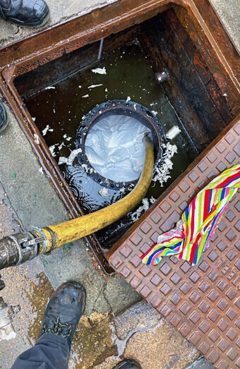 https://blockeddrainsstirling.com.au/uploads/2025/07/hero-blocked-sewers-19711.jpg