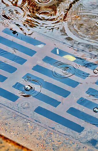 https://blockeddrainsstirling.com.au/uploads/2025/07/stormwater-drains-58152.jpg